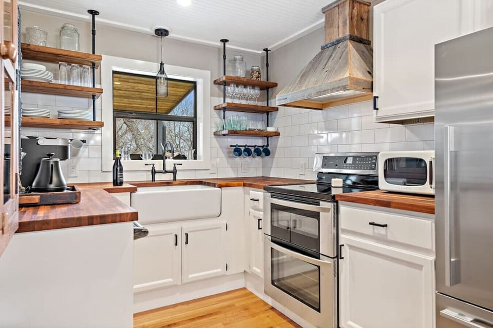 Full Equipped Kitchen