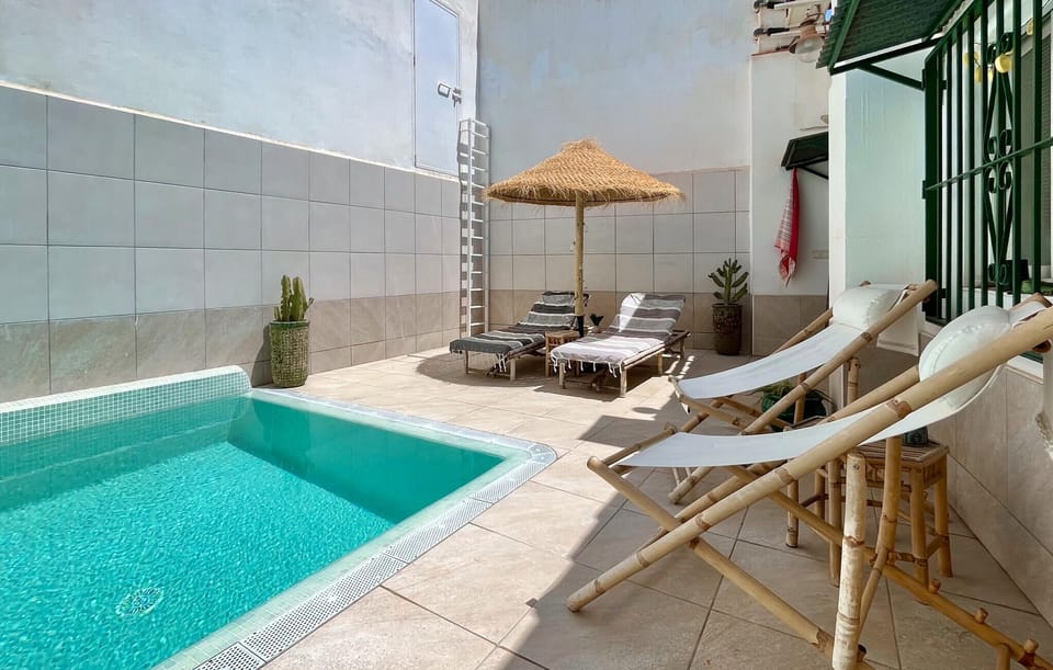 pool