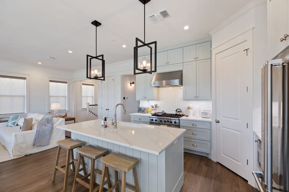 Fully Stocked Kitchen To Cook Your Favorite Dishes or Try A New Seafood Recipe