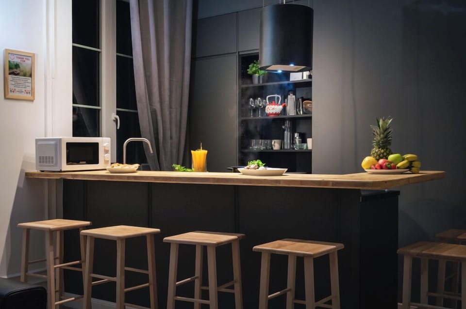 Family Apartment | Private kitchen | Full-size fridge, microwave, oven, stovetop