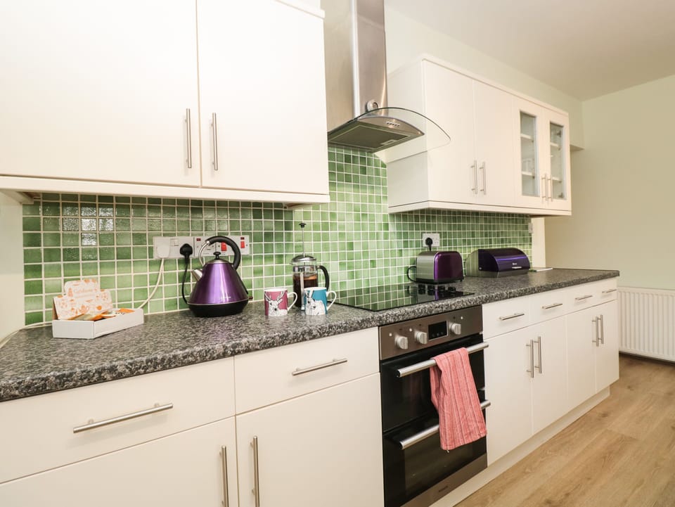 Fridge, dishwasher, electric kettle, toaster