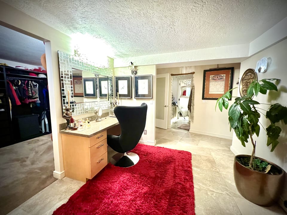 Vanity area off master bedroom.