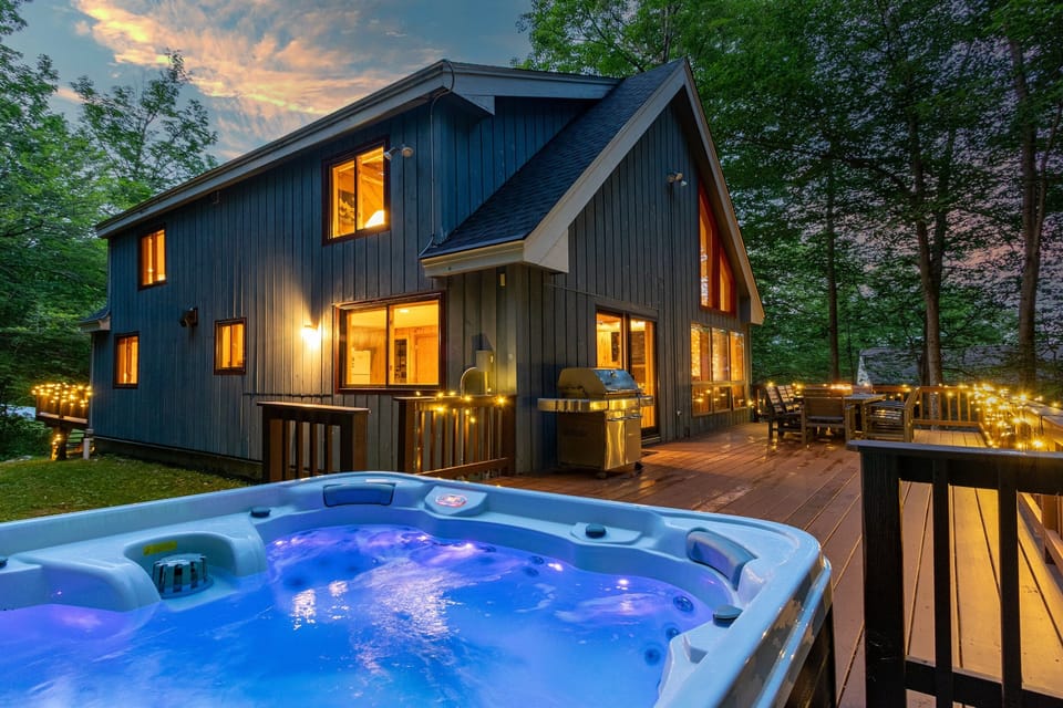 Welcome to the Bears Den Chalet