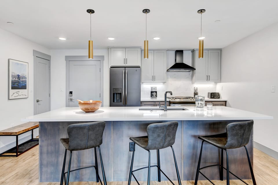 Kitchen Area with Island Seating for 3