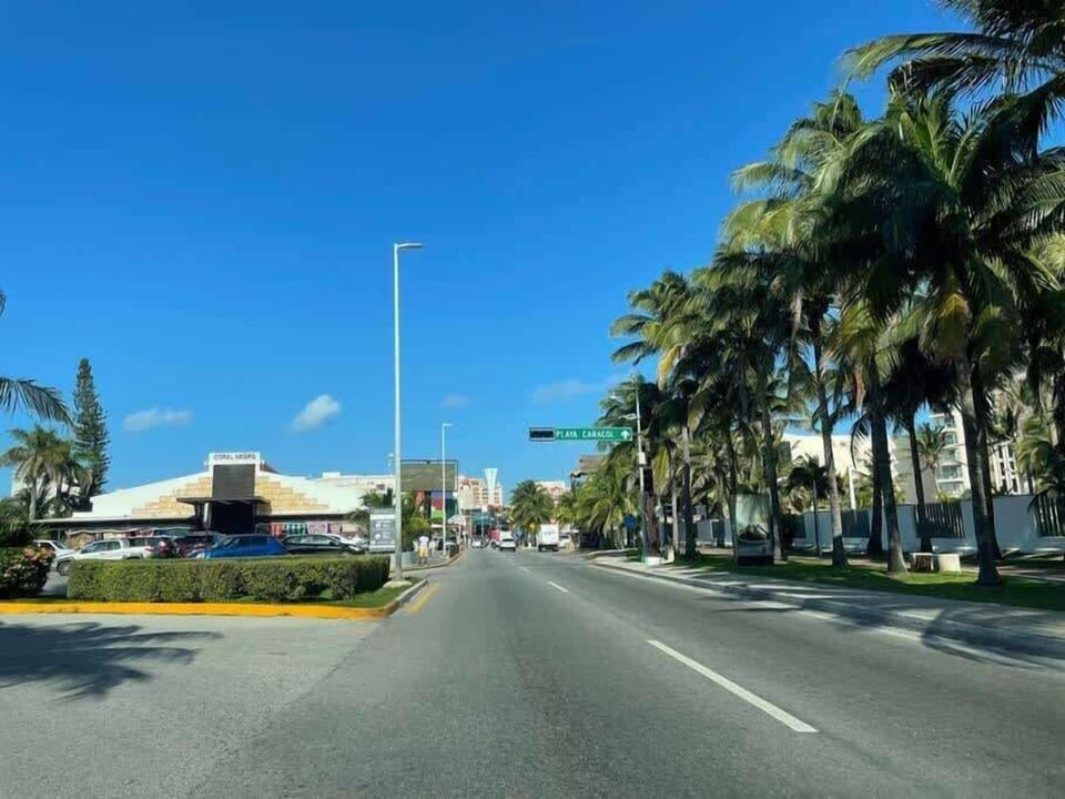 Cancun Hotel Zone between the lagoon and the sea