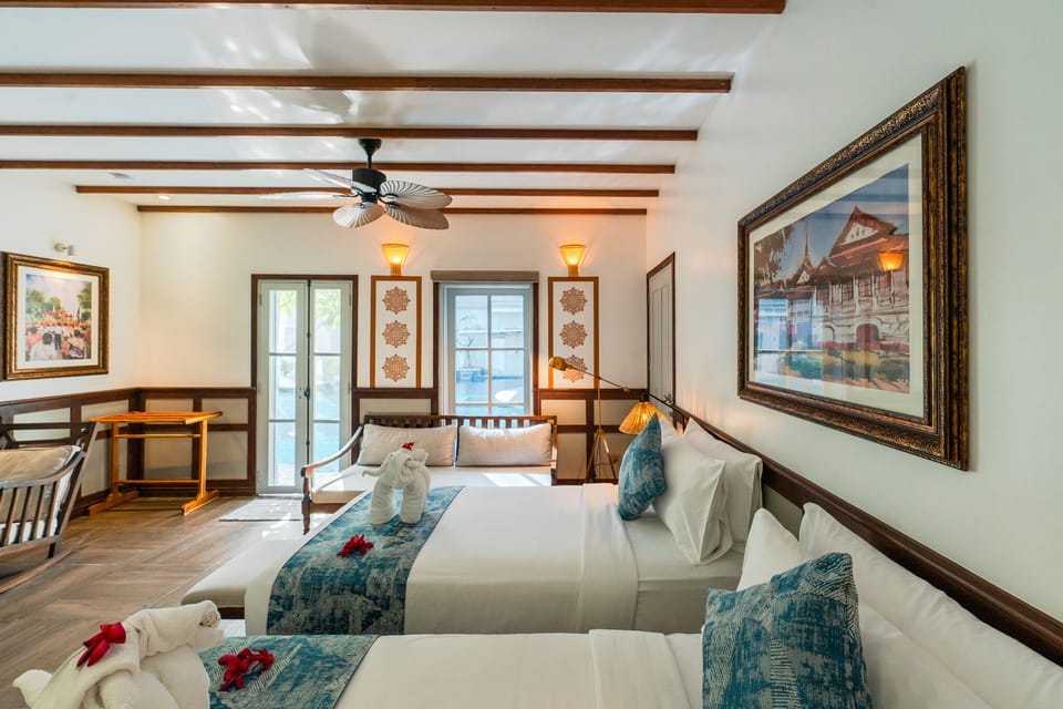 Pool Access Twin Room | Minibar, in-room safe, desk, free WiFi