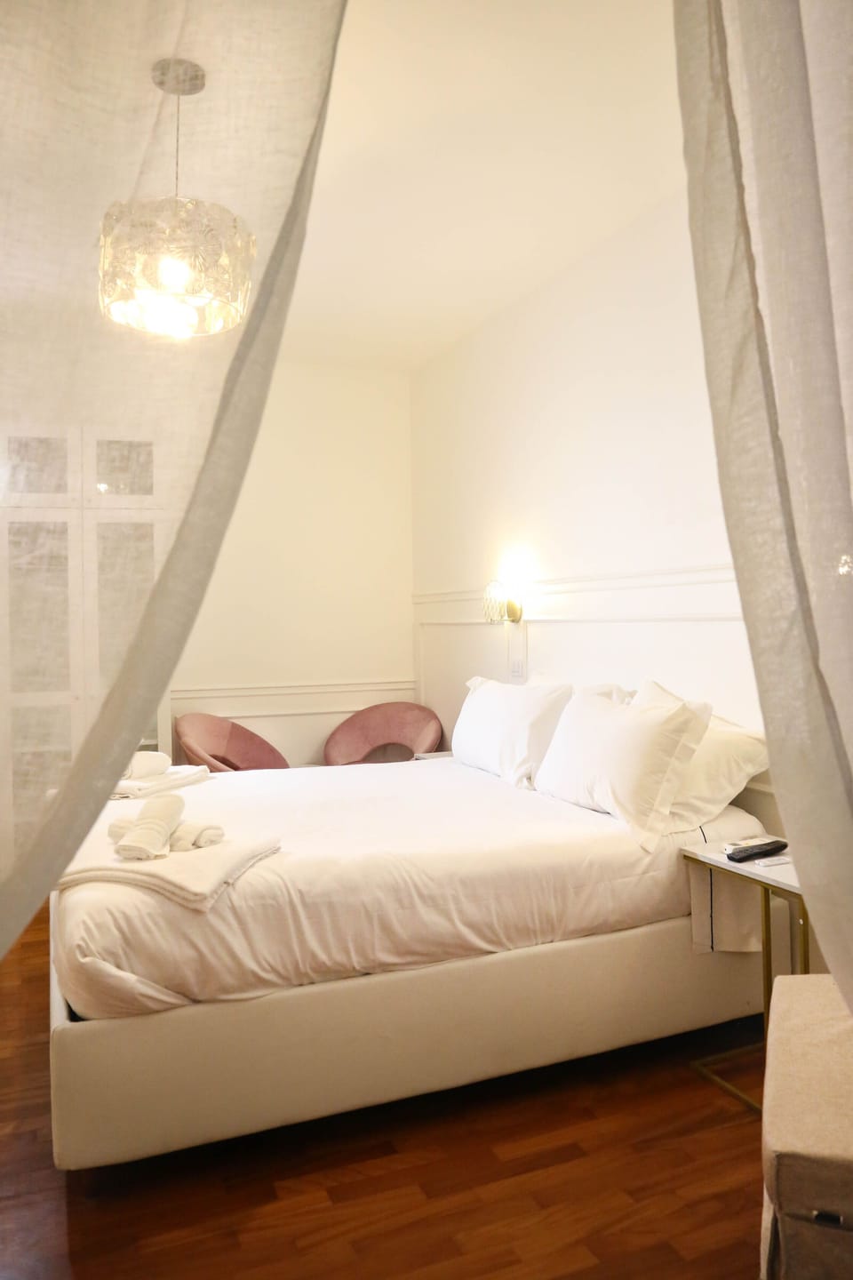 Standard Room, 1 Double Bed, Private Bathroom, Ground Floor (Room 3) | Down comforters, free minibar, individually furnished, desk