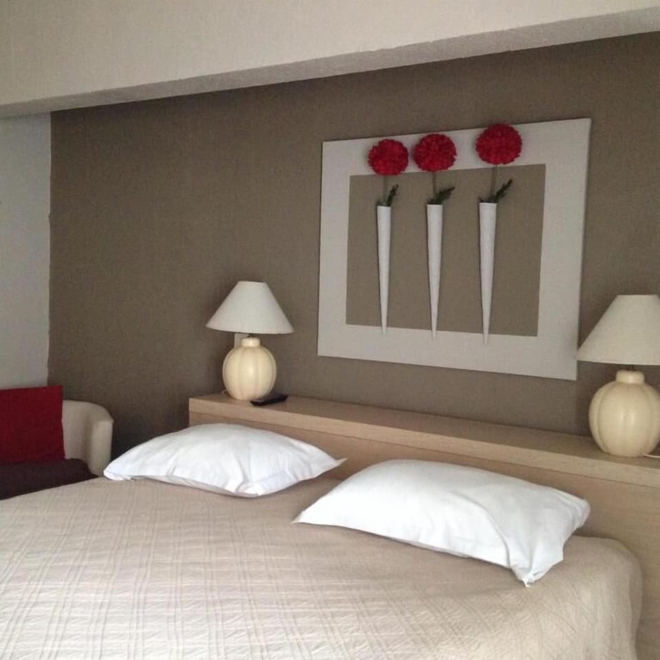 Superior Double Room, Private Bathroom, Pool View (Chambre Double Superieur,Vue Piscine) | Desk, laptop workspace, blackout drapes, iron/ironing board