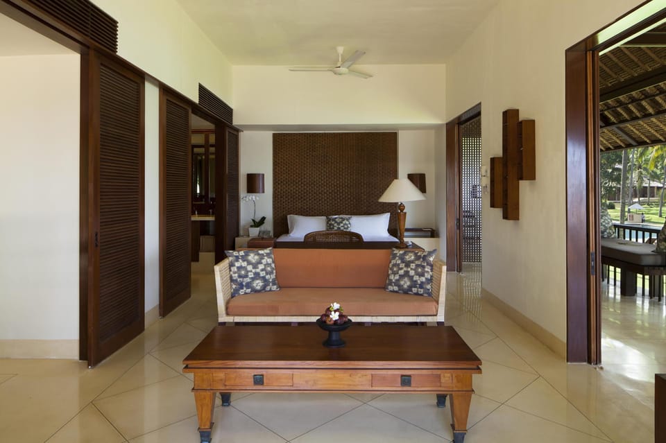 Minibar, in-room safe, iron/ironing board, free cribs/infant beds