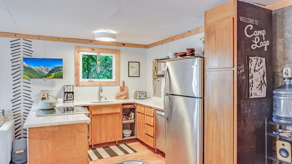 Kitchen and water dispenser.