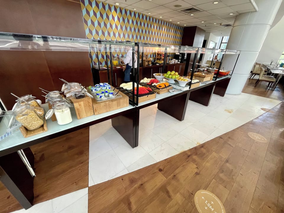 Breakfast buffet