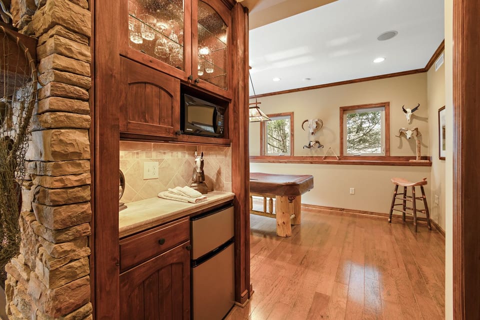 Lower Level Kitchenette