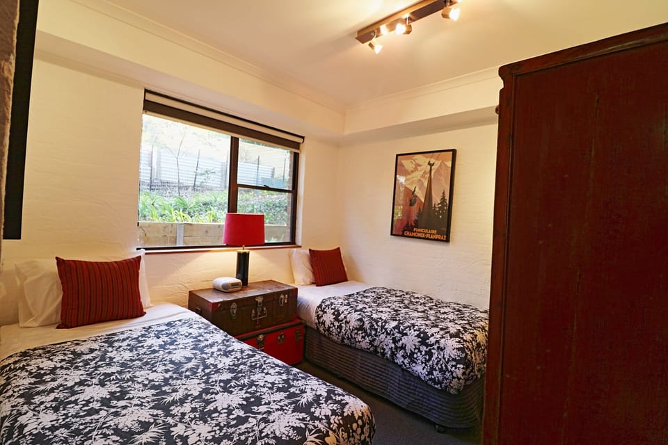 3rd bedroom (downstairs)