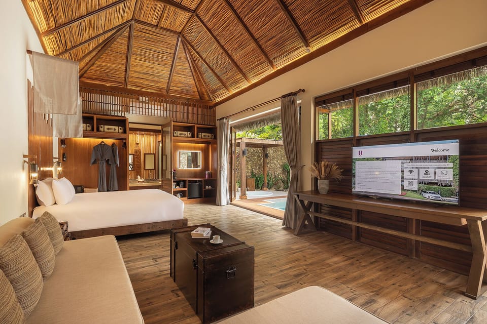Pool Villa Jacuzzi (24 Hours Use of Room) | Free minibar items, in-room safe, desk, blackout drapes