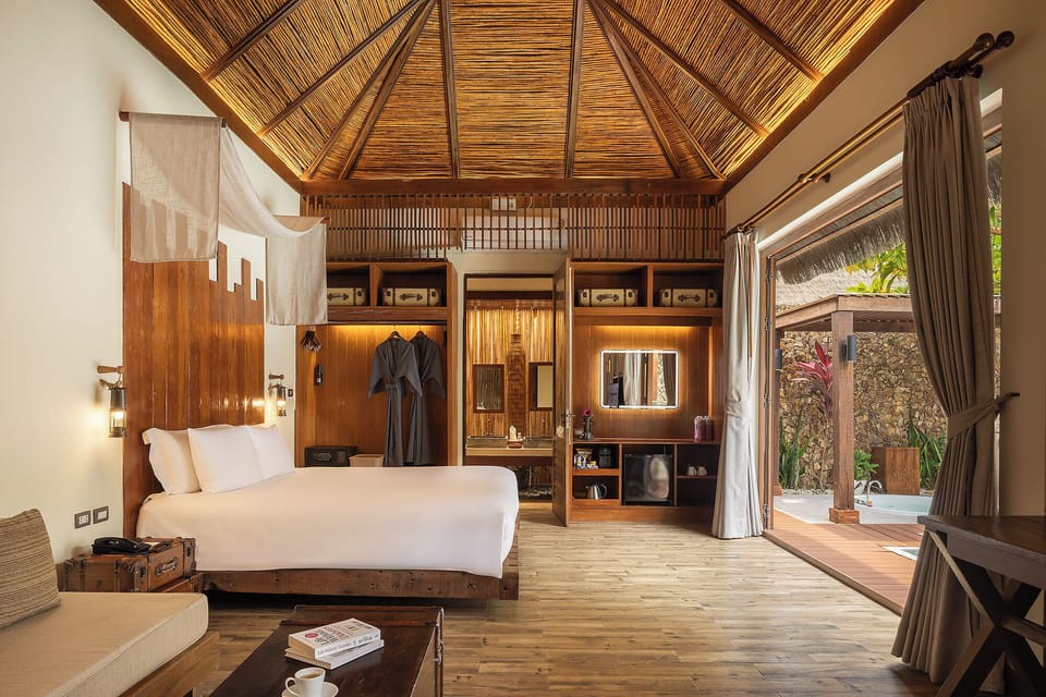 Pool Villa Jacuzzi (24 Hours Use of Room) | Free minibar items, in-room safe, desk, blackout drapes