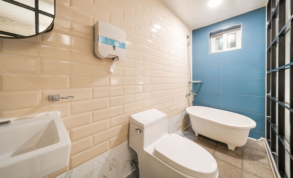Family Triple Room | Free minibar, desk, free WiFi, bed sheets