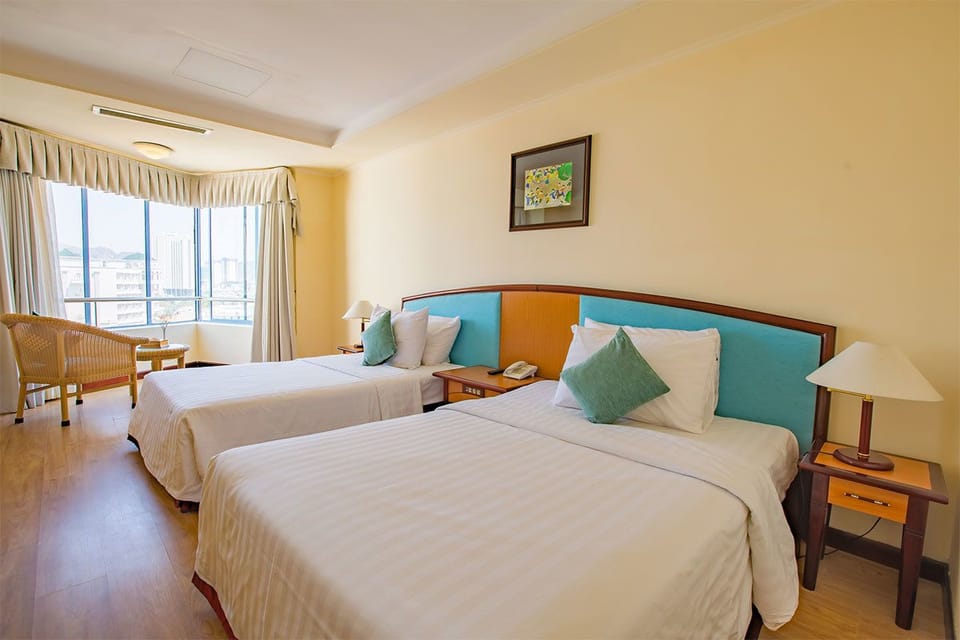 Sea view Superior | Minibar, in-room safe, desk, free WiFi