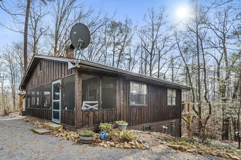 Grassy Paradise's exterior