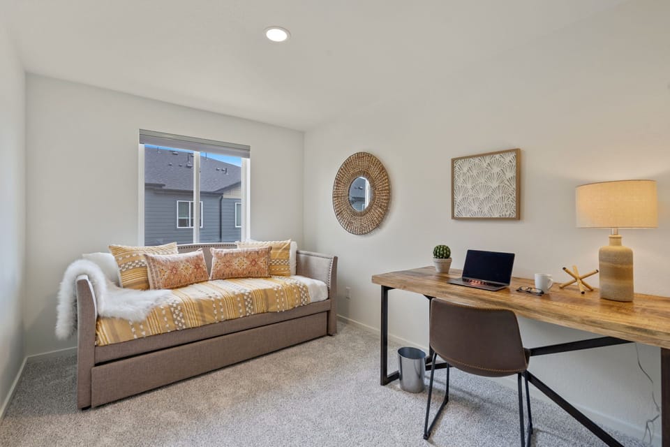 House, Multiple Beds, Patio, Garden View (2838 Barnstormer St Unit #3) | Living area | 40-inch TV with digital channels