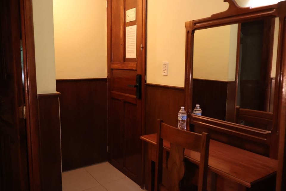 Standard Room | Desk, free WiFi