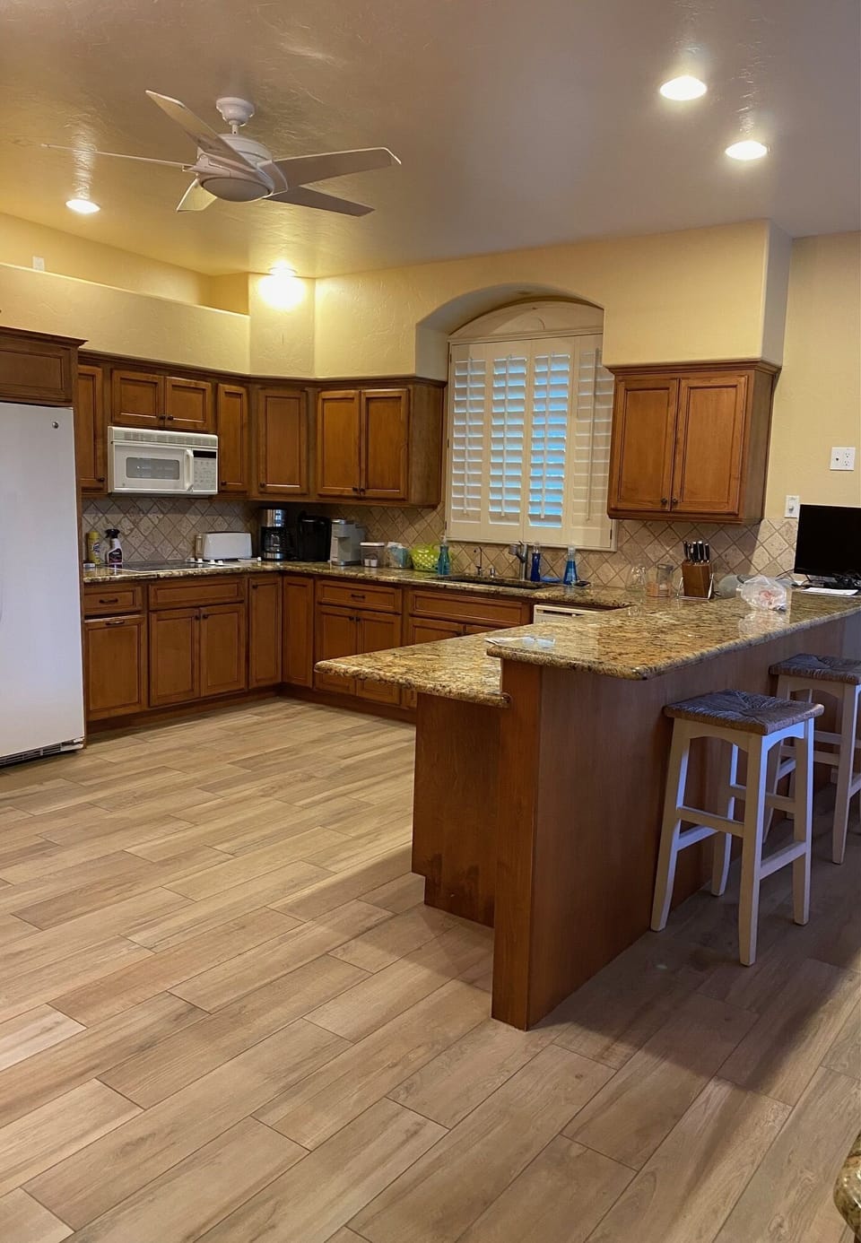 Large and remodeled kitchen 