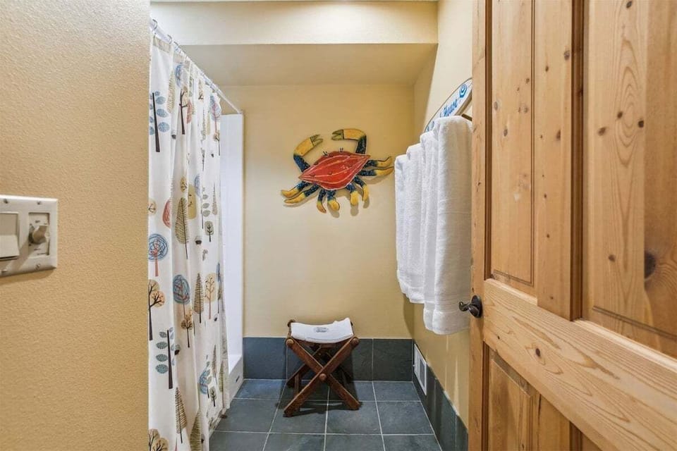 2nd downstairs bathroom at Cove Beach Lodge