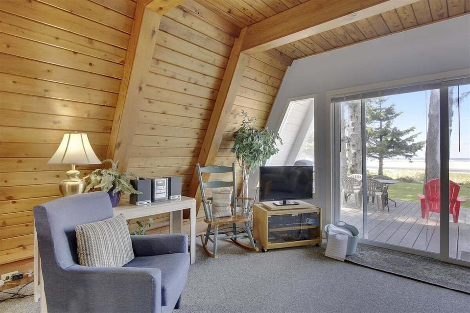 Living Room at Ecola Haven
