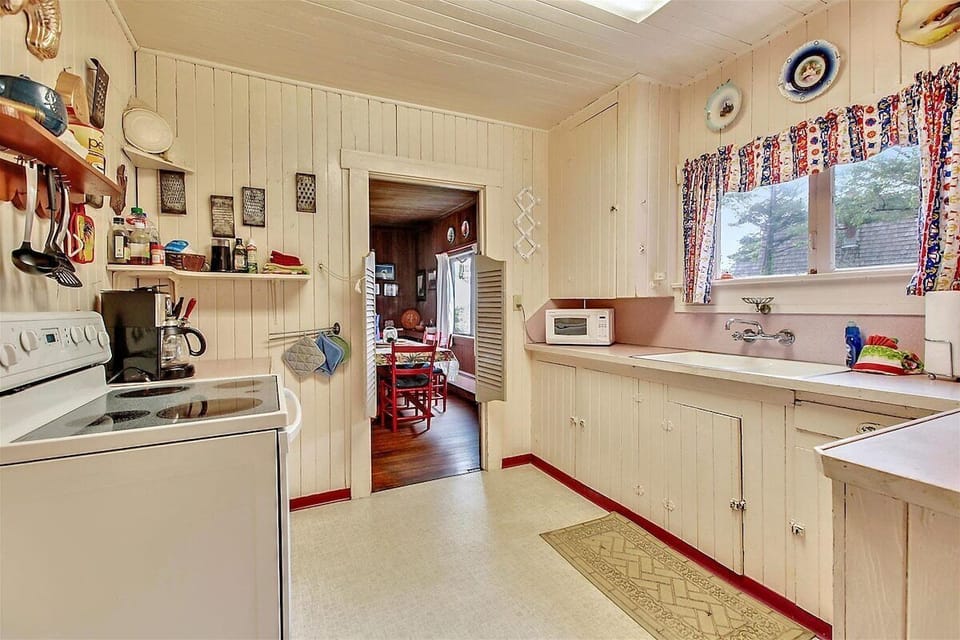 Kitchen at Rustlewood