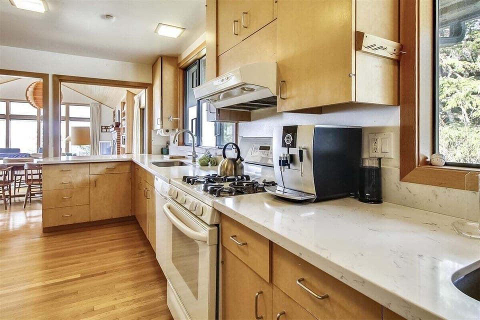 Kitchen at The Viewpoint