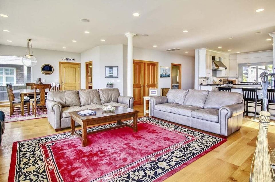 Living Room at Griswold House