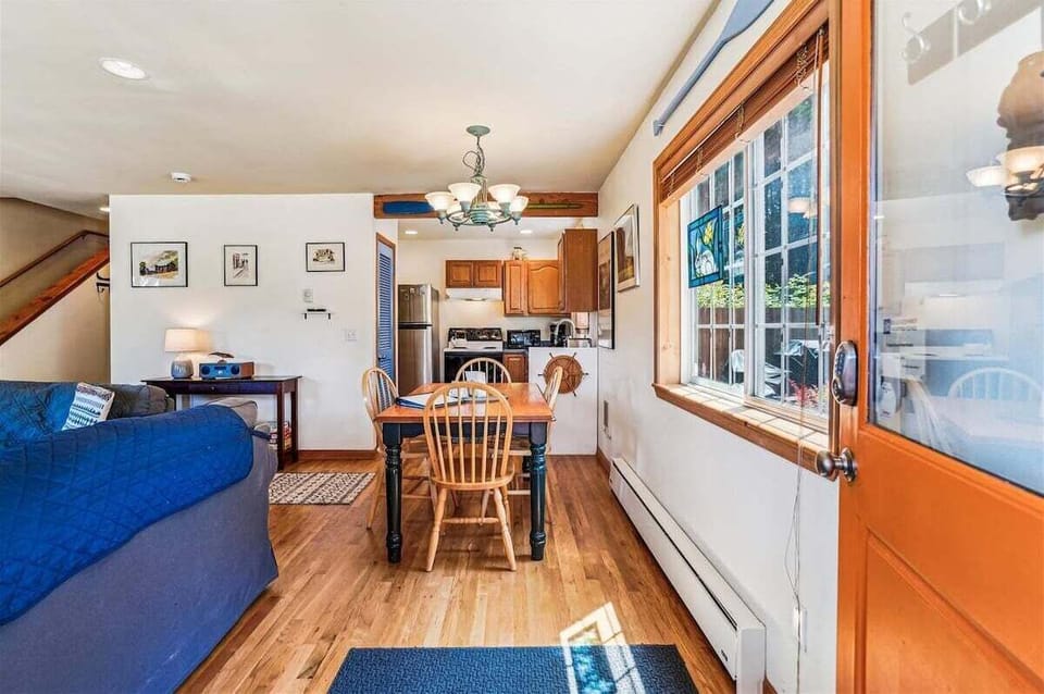 Dining Area at Arbor House