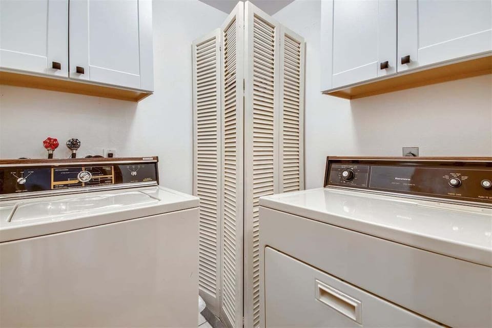 Laundry Room at D&D Retreat