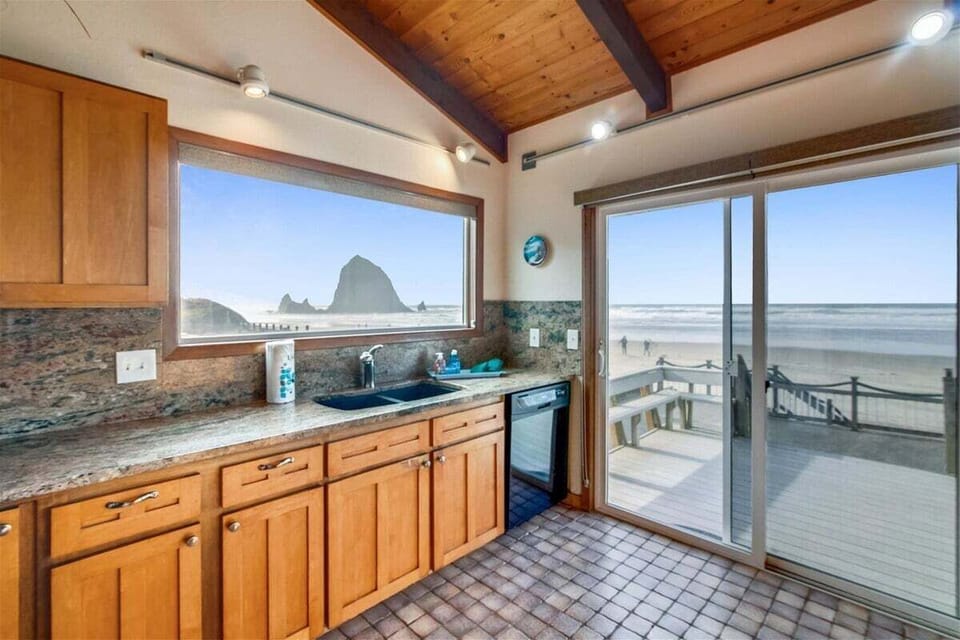 Kitchen at Lighthouse
