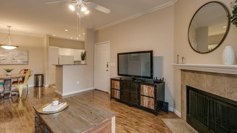Studio (1 Bedroom) | Interior