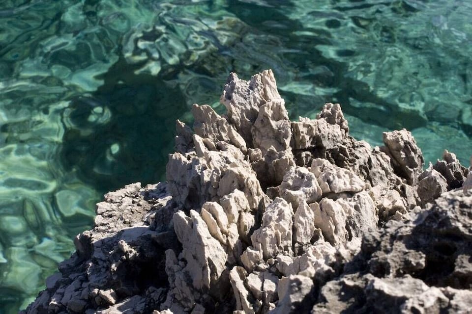 the sea
scogli e mare