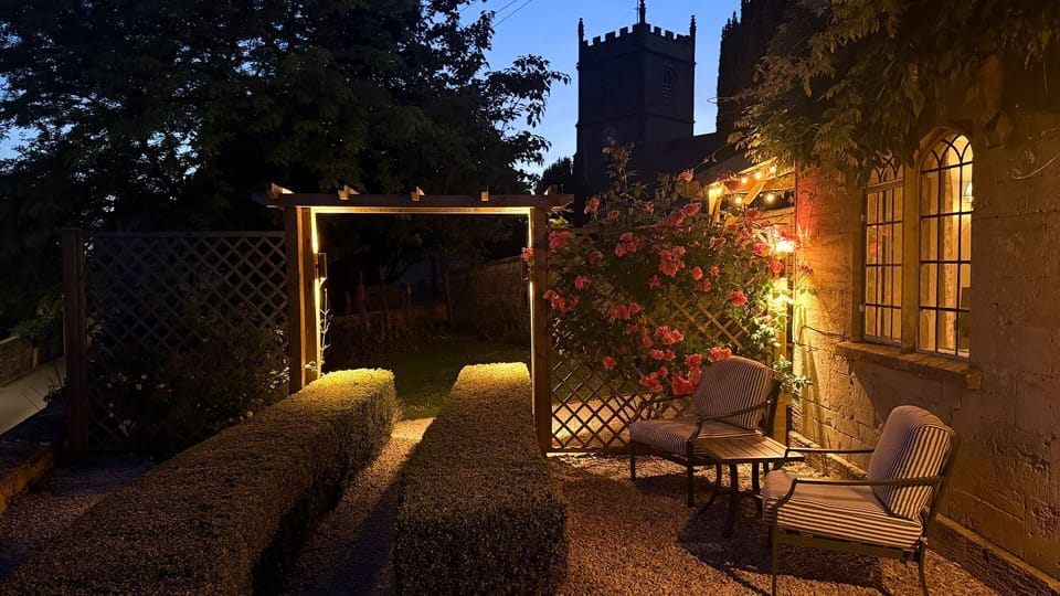 Beautiful private garden to relax during your stay