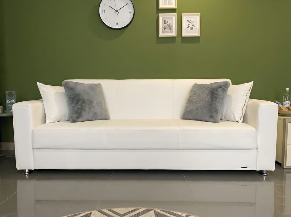 Family Room | Hypo-allergenic bedding, minibar, individually decorated