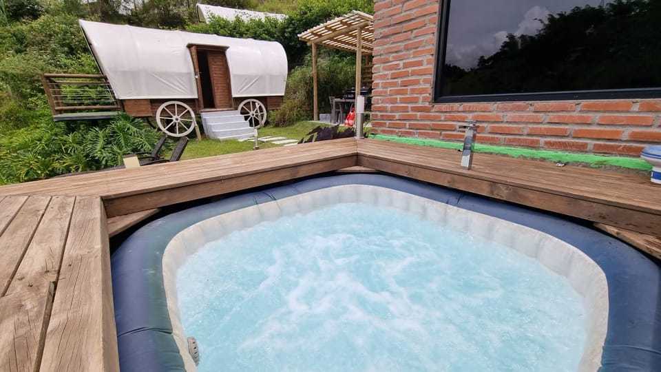 Private spa tub