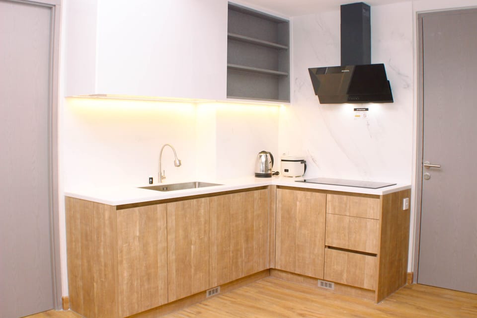 Apartment, 1 Bedroom | Private kitchen | Fridge, stovetop, cookware/dishes/utensils