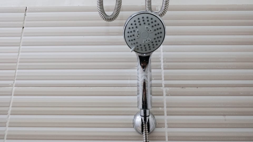Apartment, 2 Bedrooms | Bathroom | Shower, free toiletries, towels