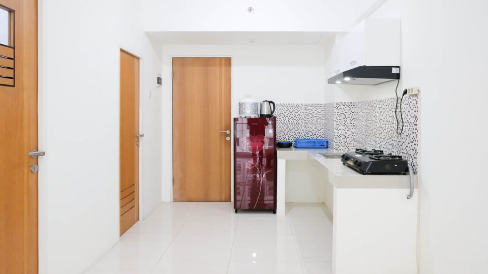Apartment, 2 Bedrooms | Private kitchen | Fridge, stovetop, cookware/dishes/utensils
