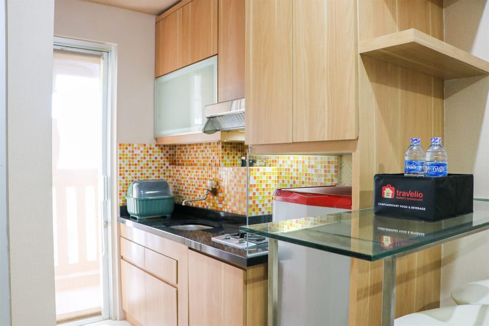 Apartment, 2 Bedrooms | Private kitchen | Fridge, stovetop, cookware/dishes/utensils