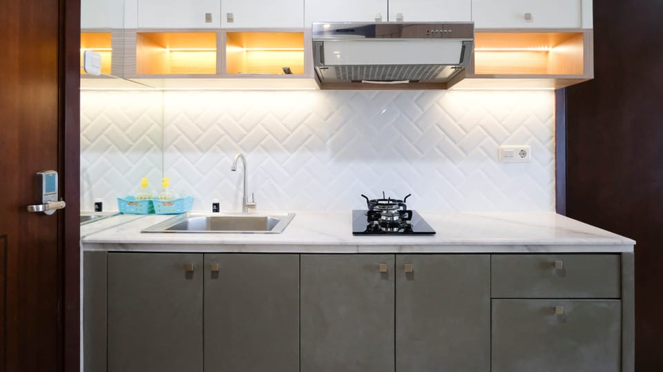 Apartment, 1 Bedroom | Private kitchen | Fridge, stovetop, cookware/dishes/utensils