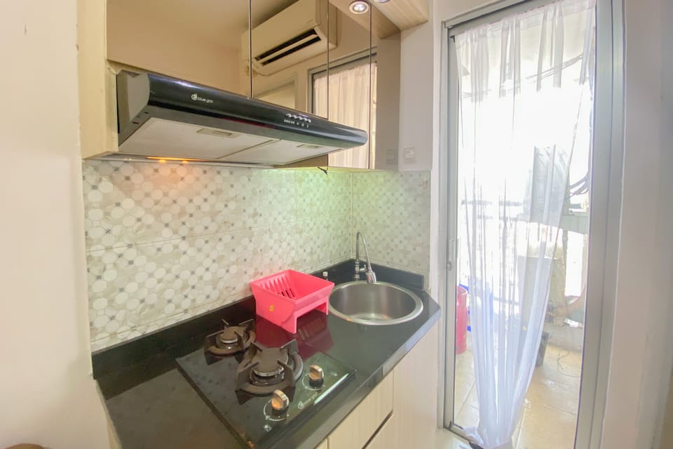 Apartment, 2 Bedrooms | Private kitchen | Fridge, stovetop, cookware/dishes/utensils
