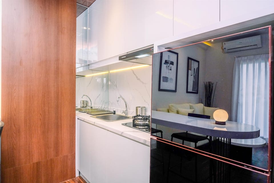 Apartment, 2 Bedrooms | Private kitchen | Fridge, stovetop, cookware/dishes/utensils
