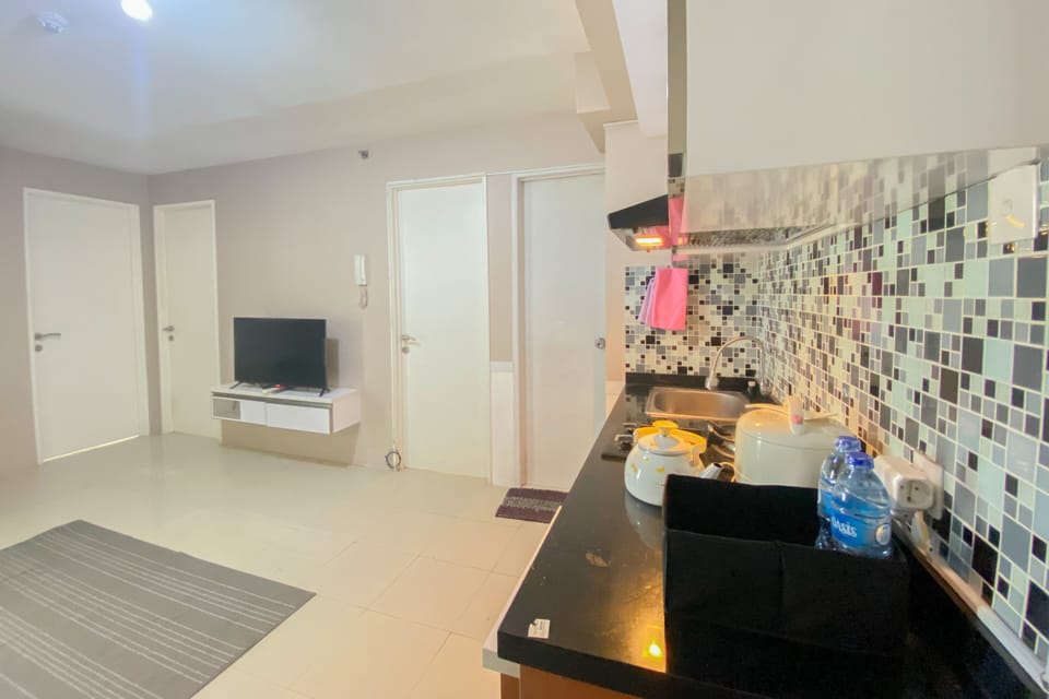 Apartment, 2 Bedrooms | Private kitchen | Fridge, stovetop, cookware/dishes/utensils