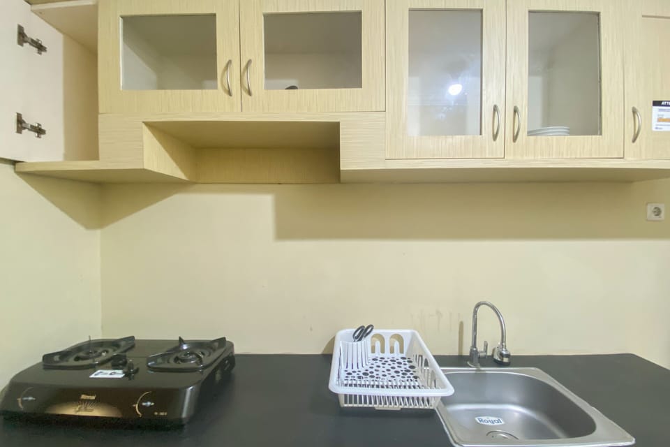 Apartment, 2 Bedrooms | Private kitchen | Fridge, stovetop, cookware/dishes/utensils