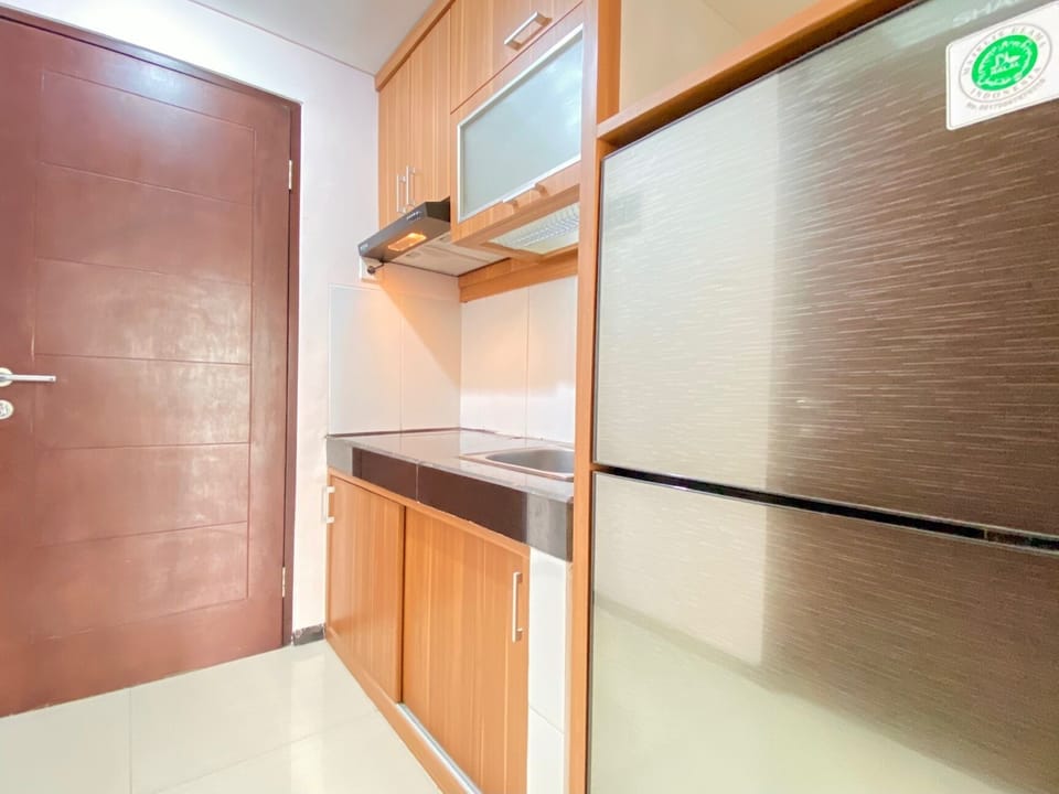 Apartment, 2 Bedrooms | Private kitchen | Fridge, stovetop, cookware/dishes/utensils