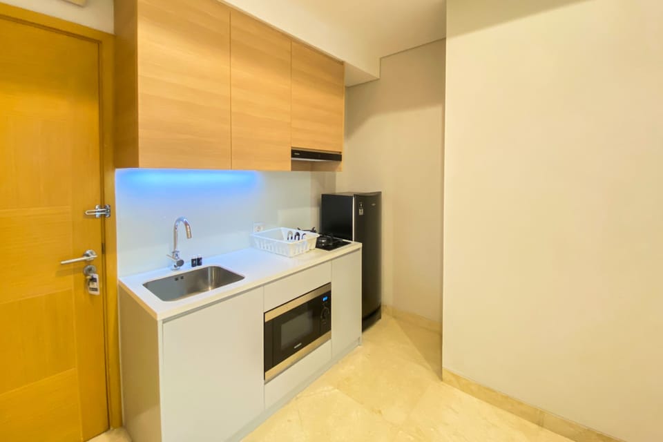 Apartment, 2 Bedrooms | Private kitchen | Fridge, stovetop, cookware/dishes/utensils