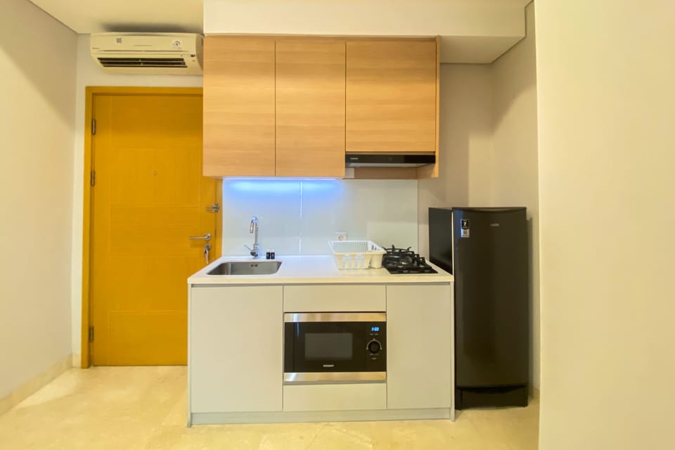 Apartment, 2 Bedrooms | Private kitchen | Fridge, stovetop, cookware/dishes/utensils